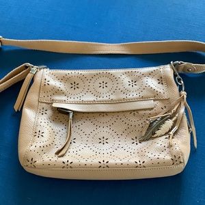 Handbag-Beige color, soft leather, excellent condition